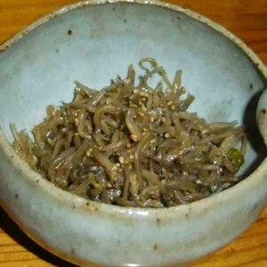 コクと風味♪　「かちり干しの黒酢煮」